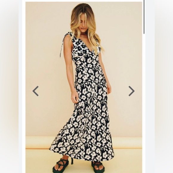 Verge Girl Summer Midi Dress - Picture 3 of 9